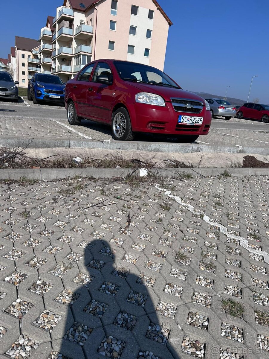 Chevrolet Aveo - 13