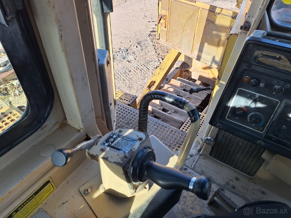 CAT D8N XL - 13