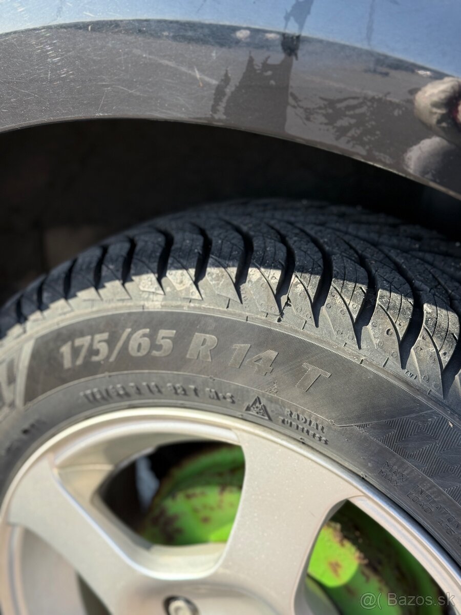 Toyota yaris 2008 51kW (5d) - 13