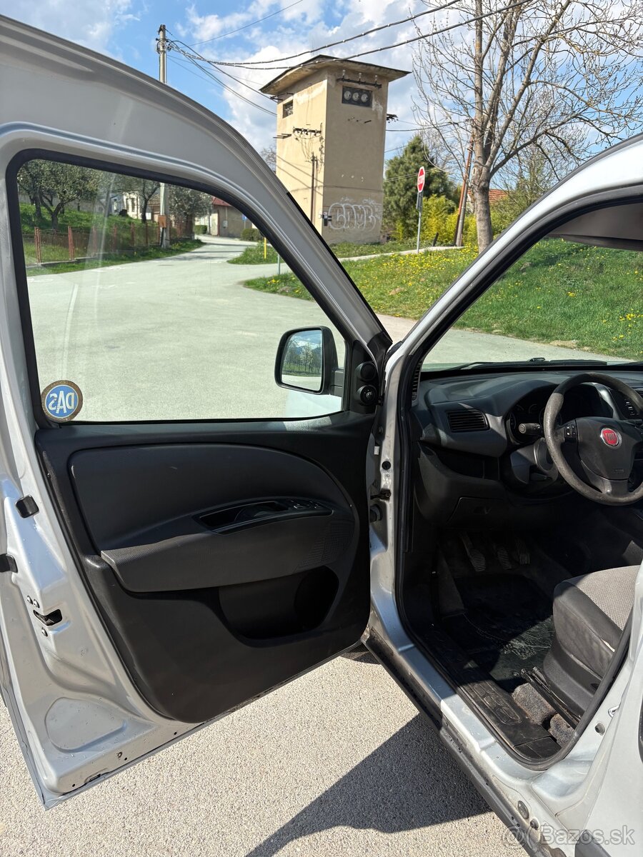Fiat Doblo Maxi 2.0 MultiJet - 13
