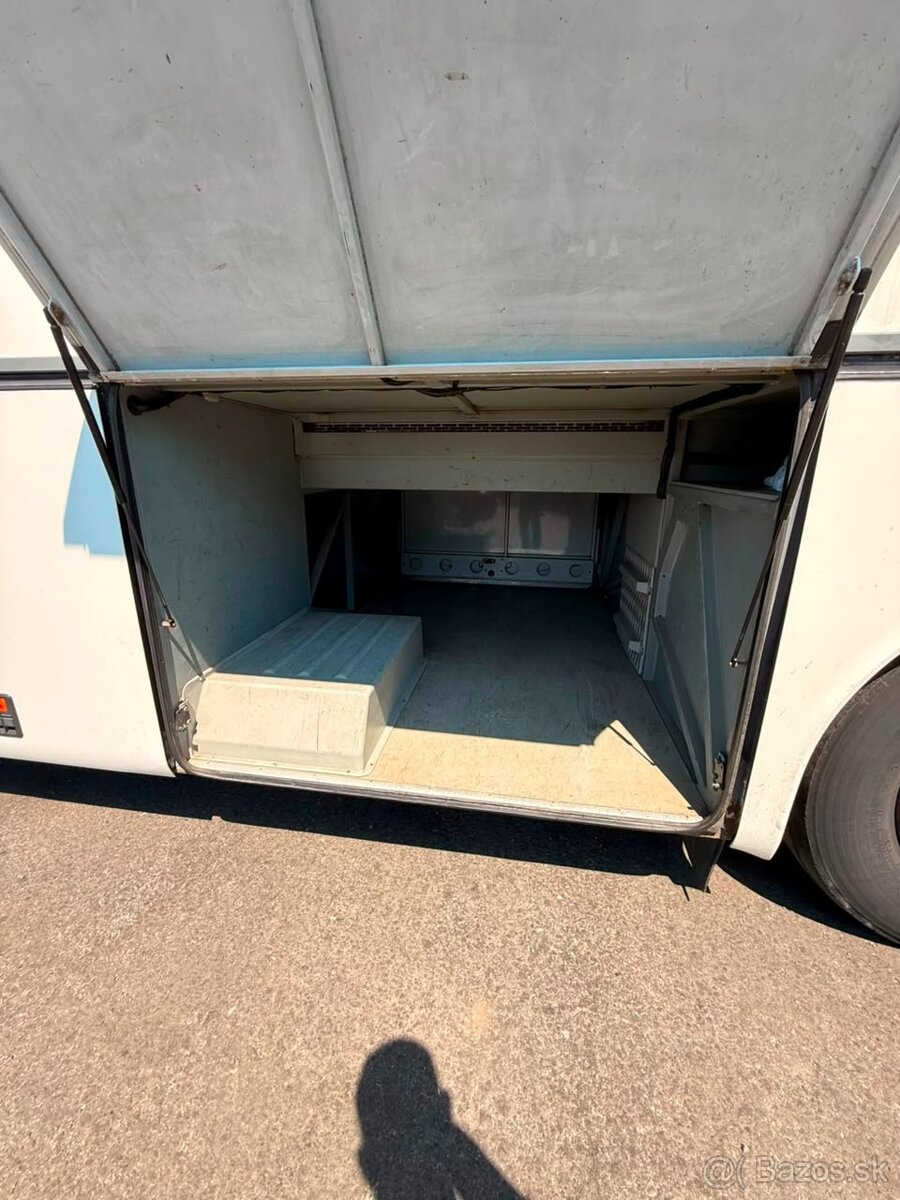 Autobus SETRA - 13