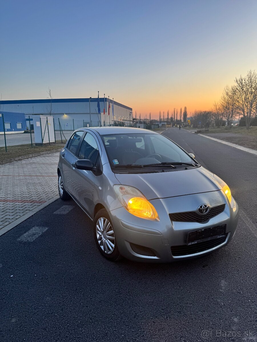 Yaris 1.33 - 13