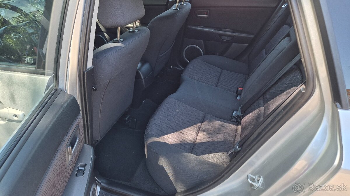 Mazda 3 benzín automatická prevodovka - 13