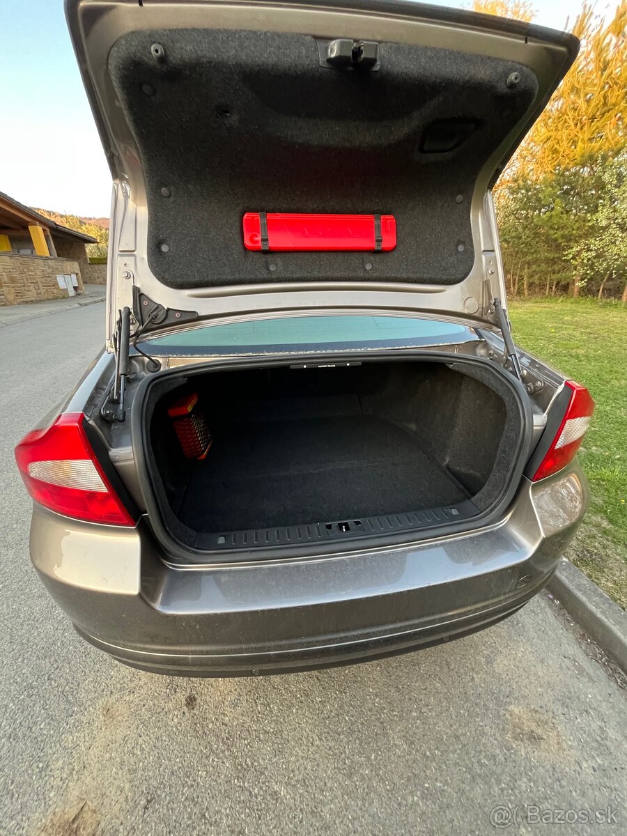Volvo S80 D5 - 13