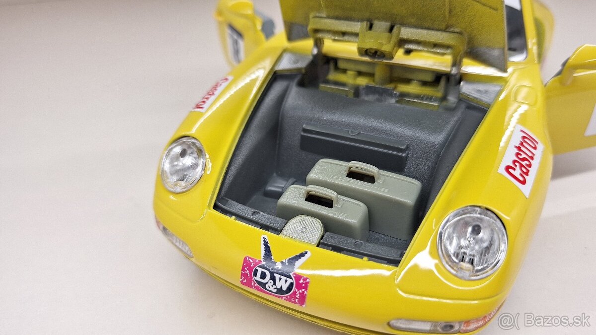 1:18 PORSCHE 911 993 CARRERA Werbemodell - 13