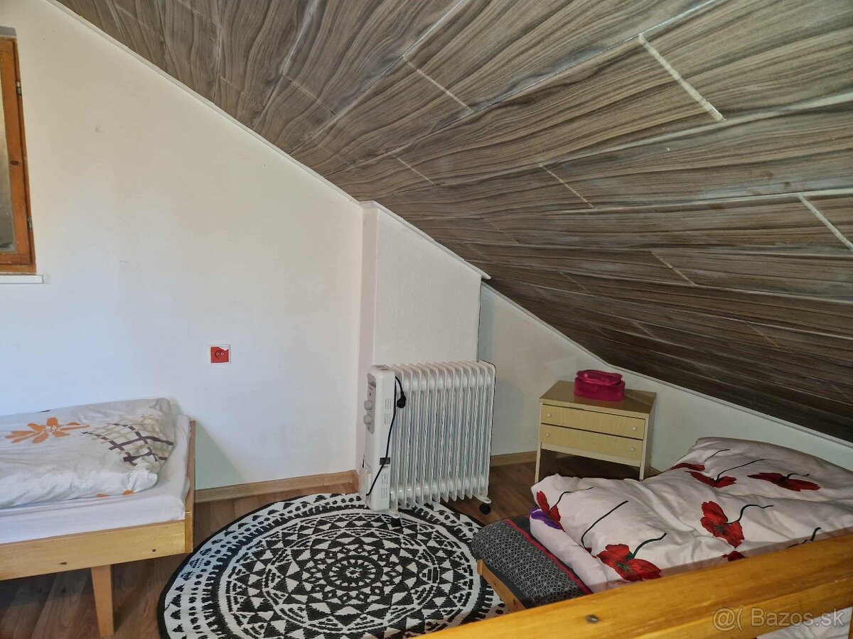 Na predaj murovanú chatu so záhradou v meste Prievidza. - 13