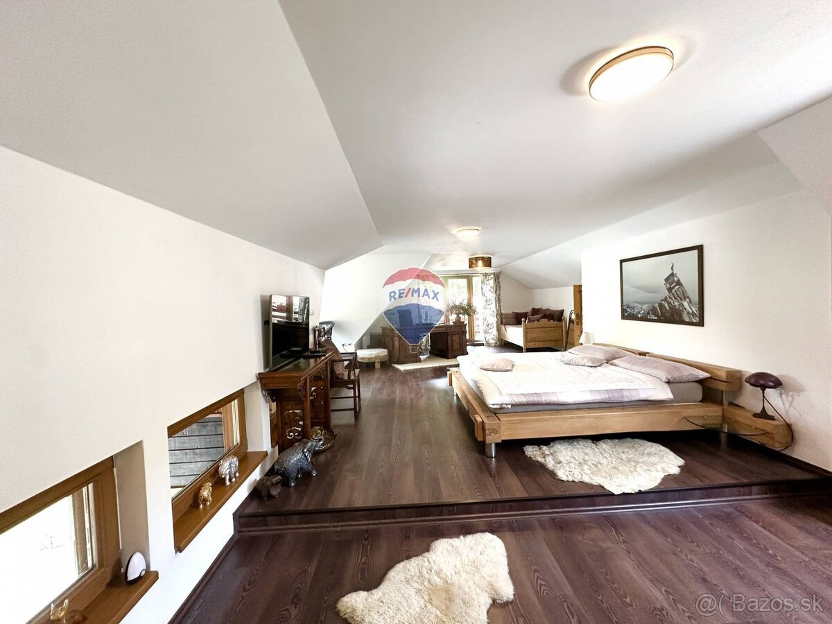 Rozprávkový rodinný dom (chalupa) v prírodnom štýle - Lazy - 13