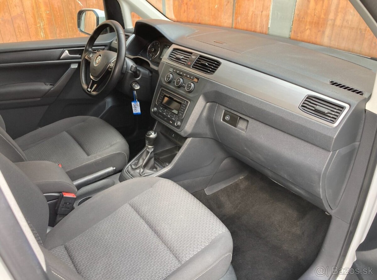 VOLKSWAGEN CADDY MAXI 1,4 TSi 7míst 150 koní - 13