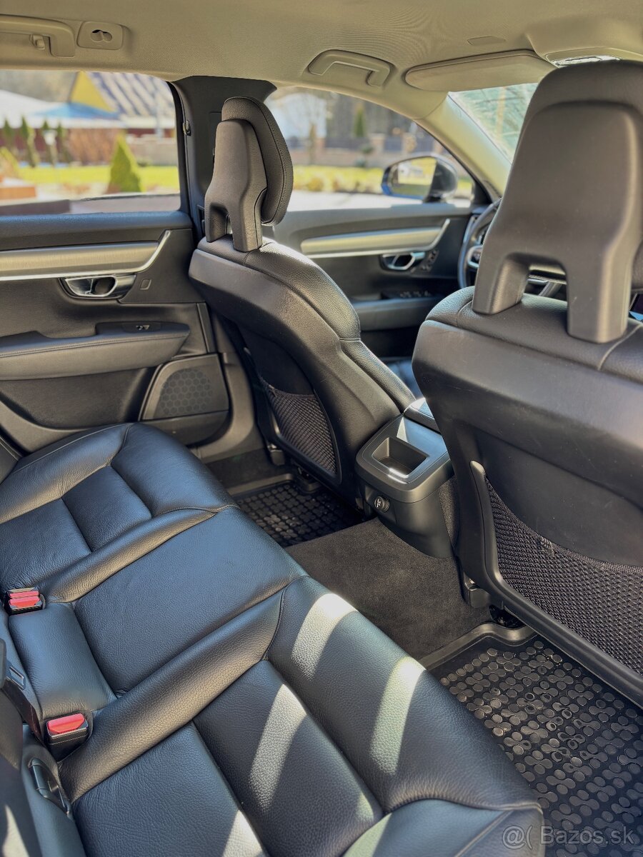 Volvo V90 D5 - 13