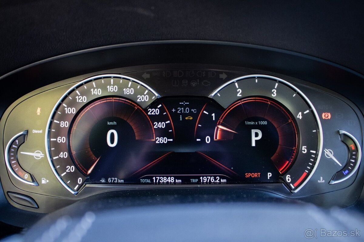 BMW 530d xDrive, G30 / Luxury Line / - 13