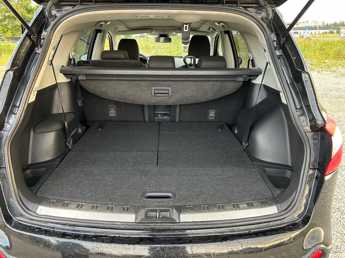 Nissan Qashqai 2.0 benzín 4x4 7 miest - 13