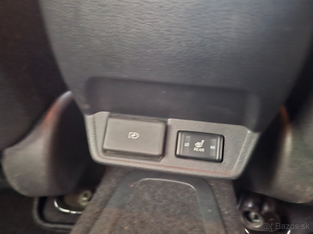 Predám Nissan Leaf elektromobil 62 kWh batéria, 10/2020 - 13