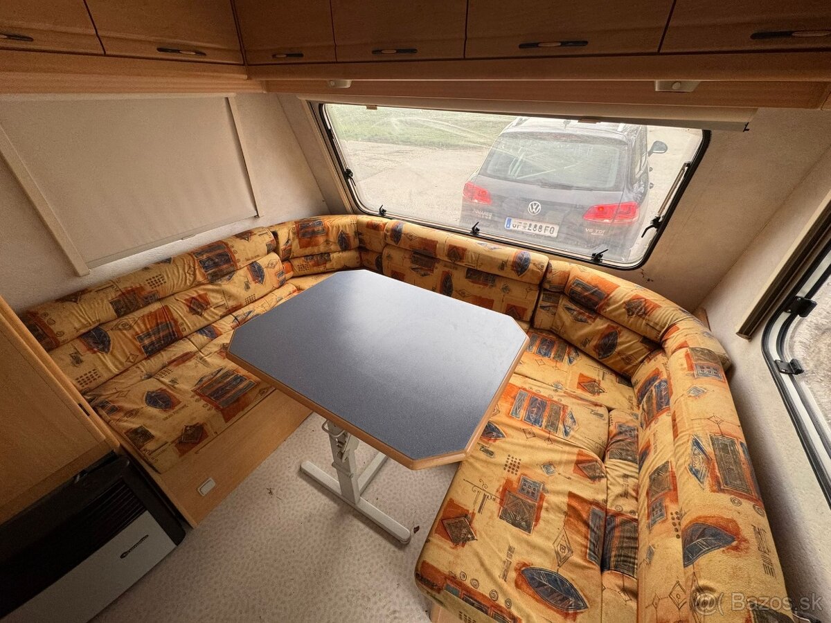 KARAVAN OBYTNÝ PRÍVES ROK 2001 - 13