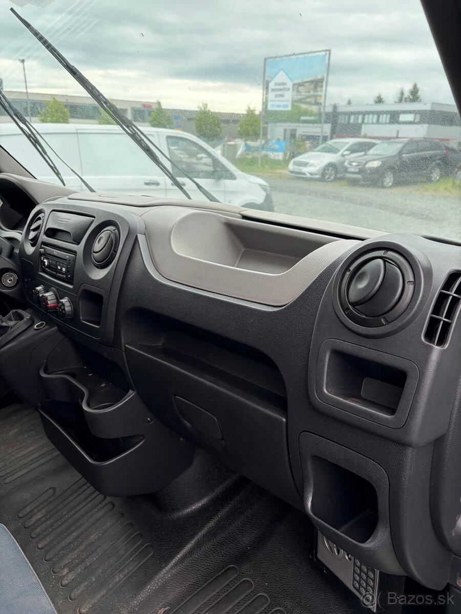 Renault Master 2014–plachta se spaním,klima,multifu.volant - 13