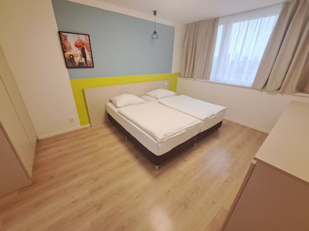 Ponúkam na prenájom väčší 2 izb. byt,Bajkalská, BA - Ružinov - 13