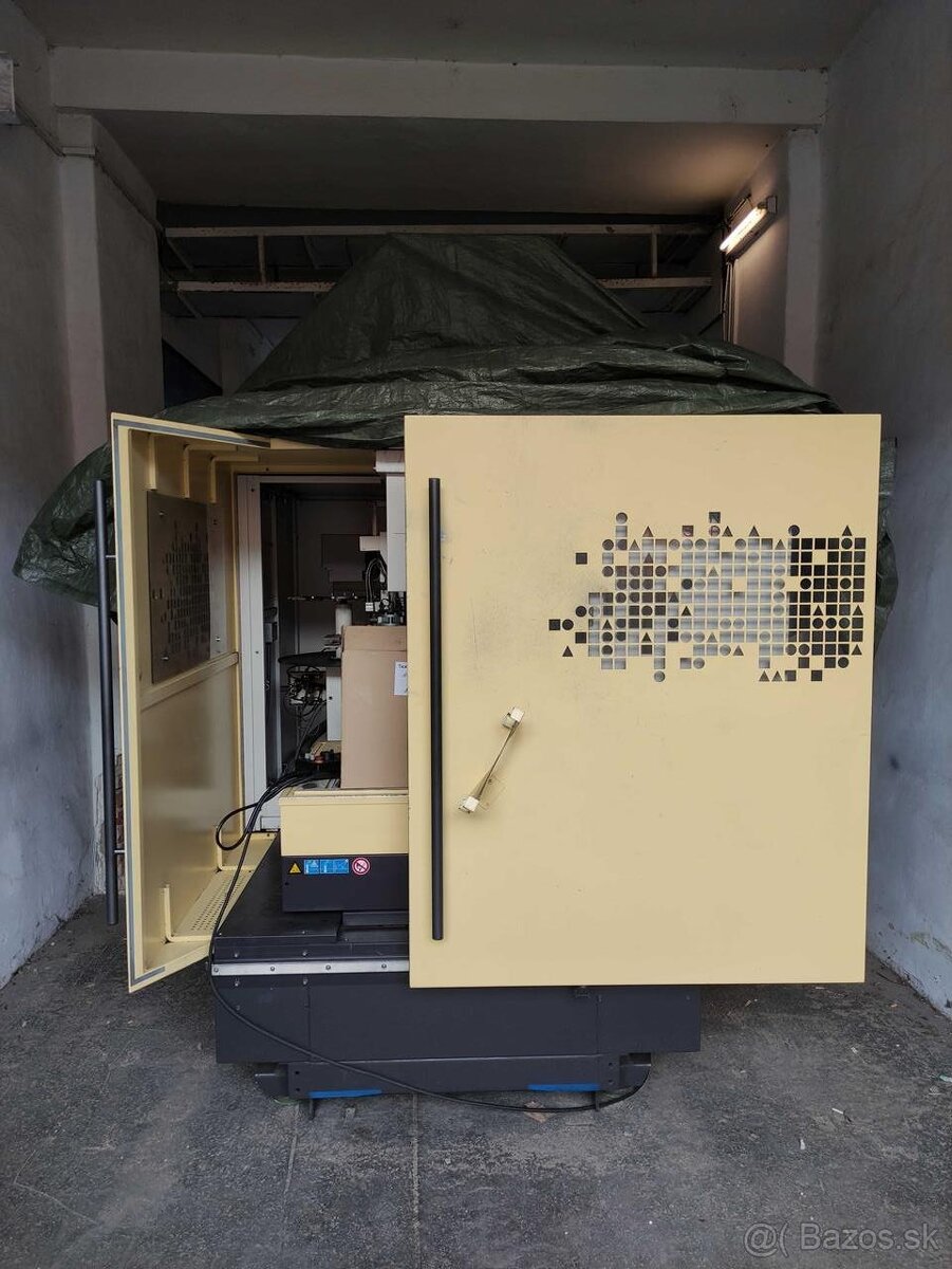 Elektroerozivní hloubička AGIE AGIETRON HYPERSPARK (6319) - 13