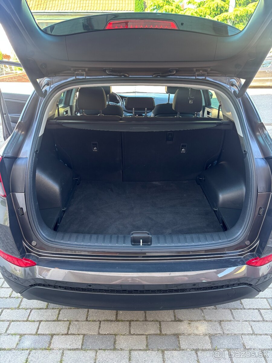 Hyundai Tucson 1.7 CRDi Premium - 13