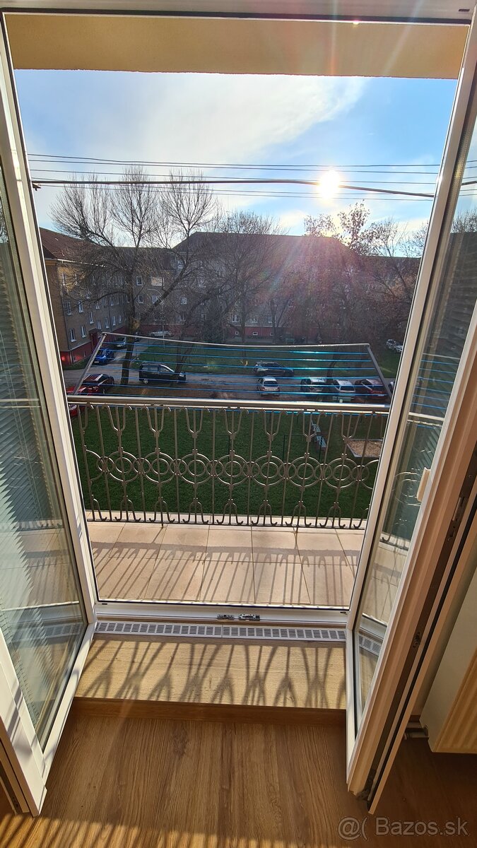 2-izbový byt, 61m² s balkónom - Staré sídlisko - 13