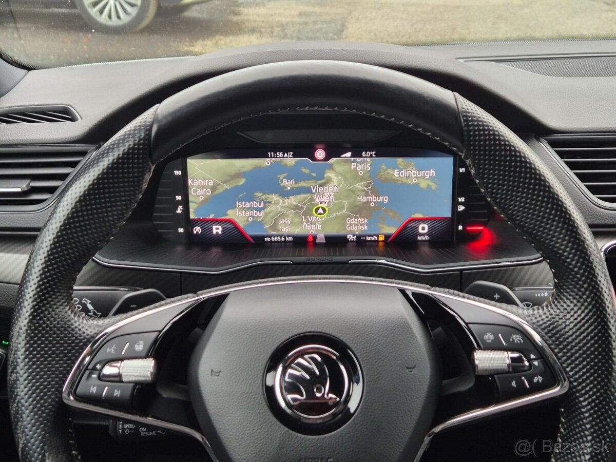 Škoda Superb Combi Sportline 2.0 TDI EVO 110kW DSG7 - 13