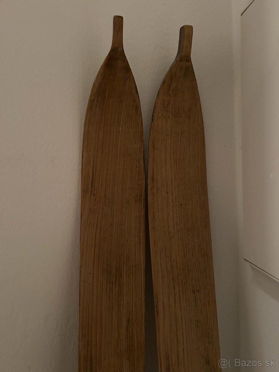 Historické bycikle + lyže nemeckého vojaka z II. sv. vojny - 13