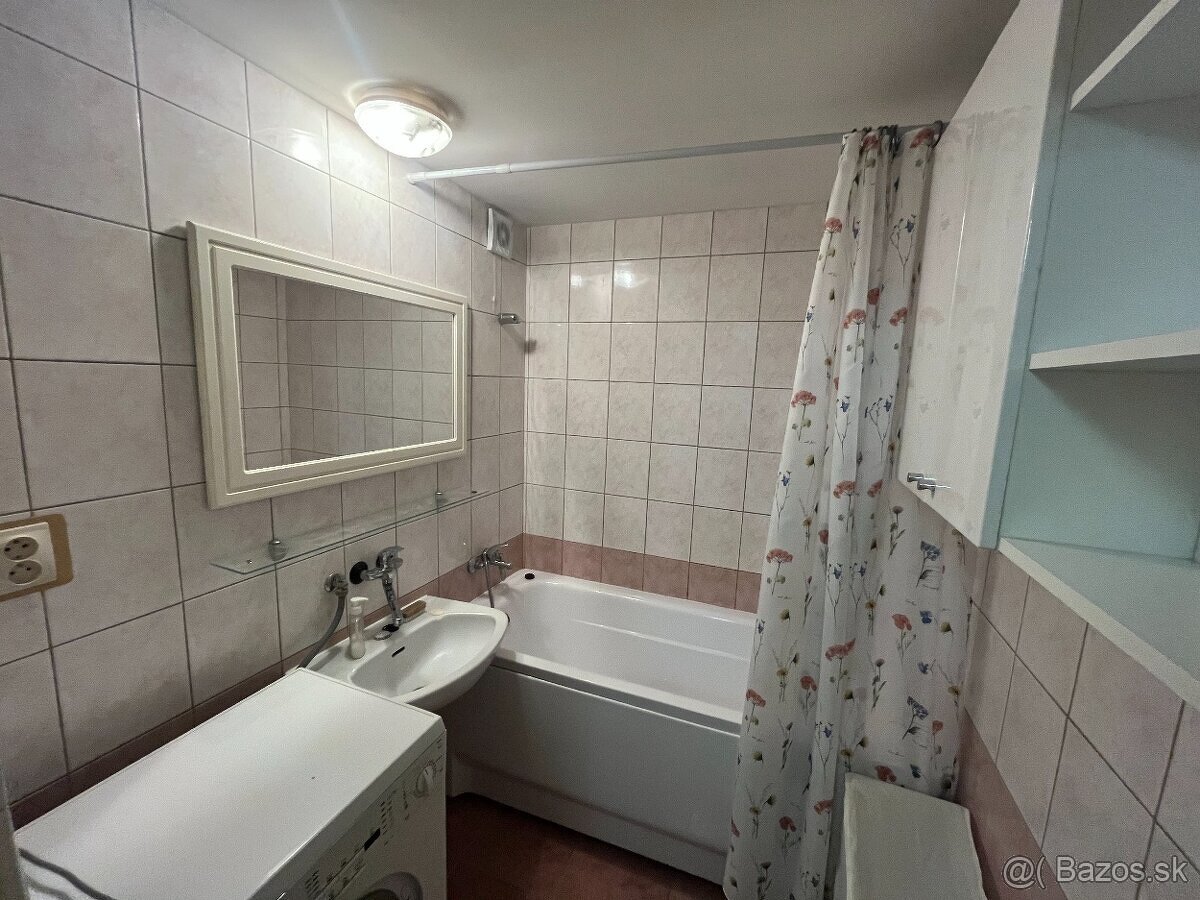 🏡 Trojizbový byt, kde sa ráno prebúdza slnko - 13