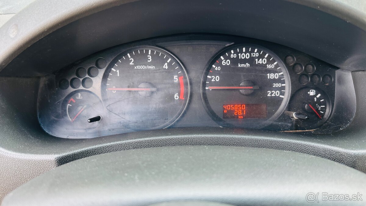 Nissan Navara Double Cap 2.5 dci Long - 13