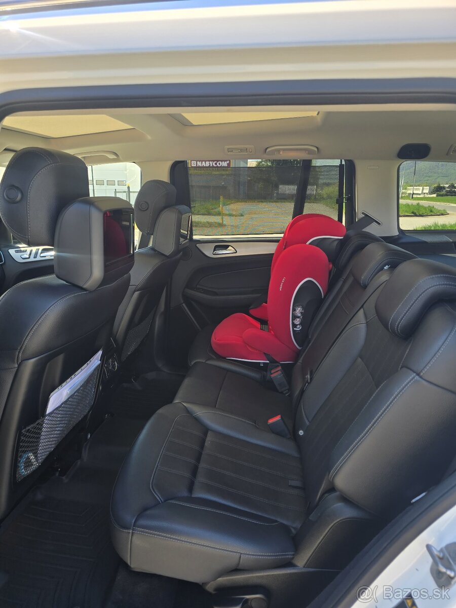 Mercedes-Benz GLS - 13