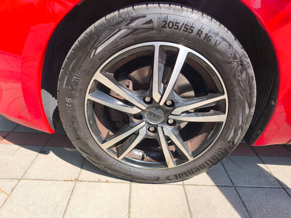 Kia Ceed 1.4 benzin, 2017. 1. majiteľ, - 13