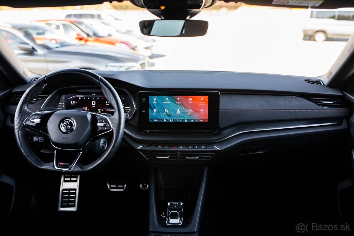 Škoda Octavia Combi RS, 147KW, 4x4 - 13