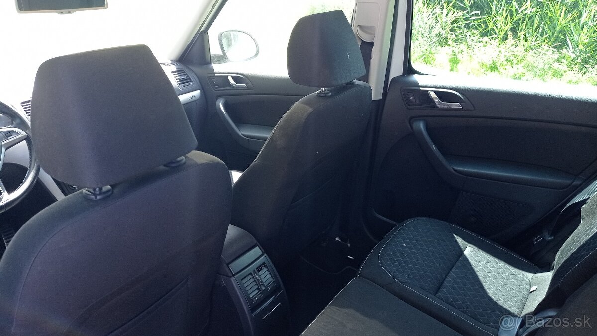 Škoda Yeti, 2,0 TDi 81KW Manuál - 13
