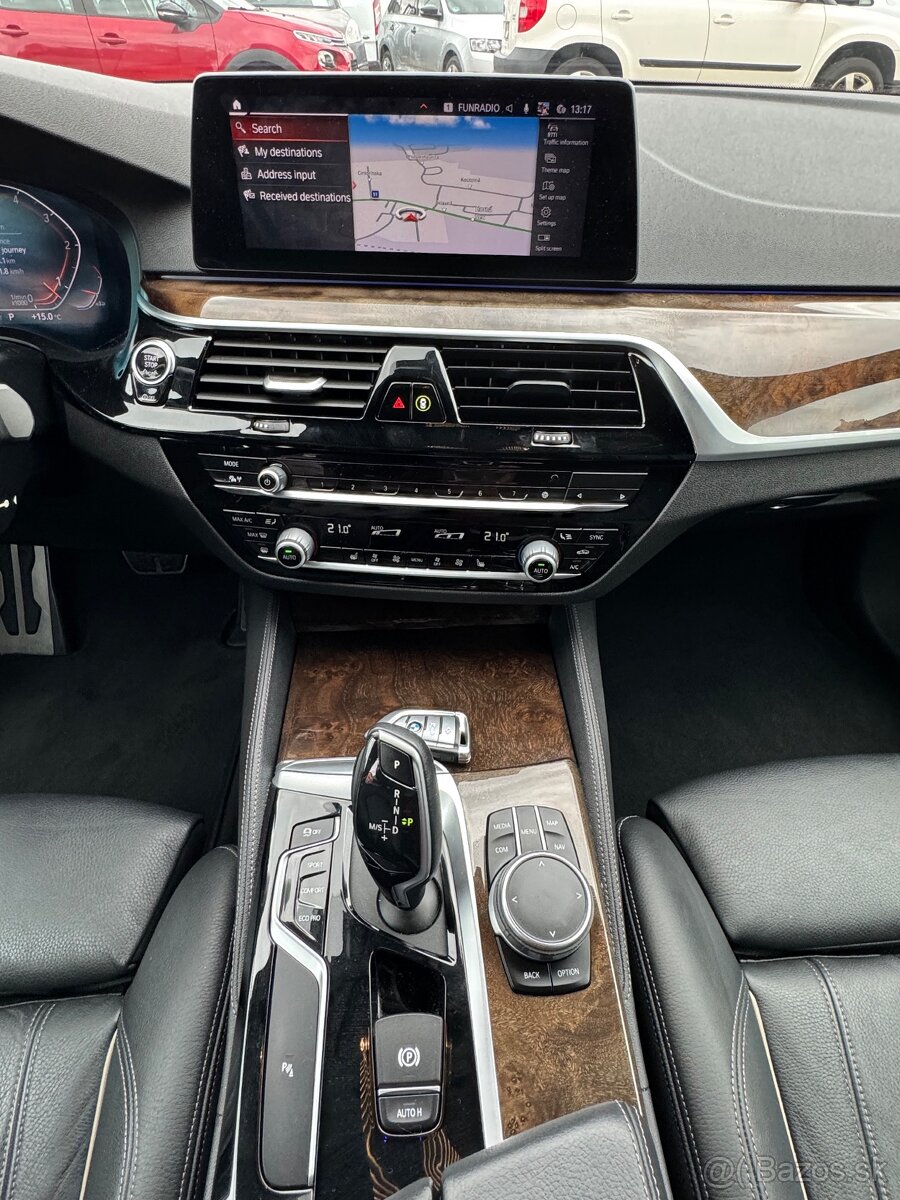 BMW Rad 5 530d xDrive A/T - 13