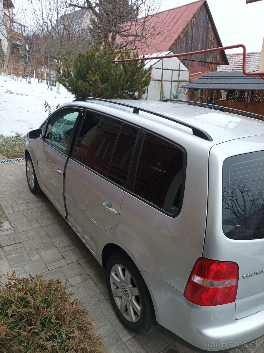 Touran - 13