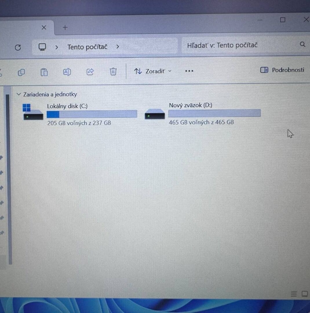 Notebook 14" HP.AMD PRO A10-8730B 4x2,40GHz.8gb ram.256gSSD - 13