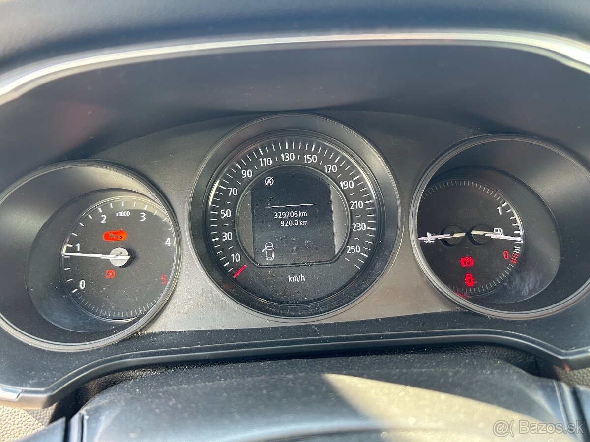 Renault Mégane 1.5DCi - 13