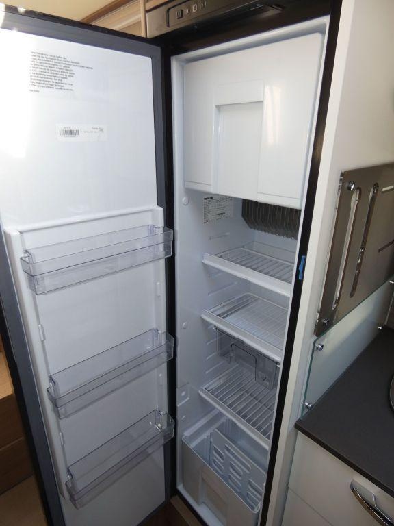 Burstner Lyseo 690 ,plná výbava ,r.v 2021 - 13