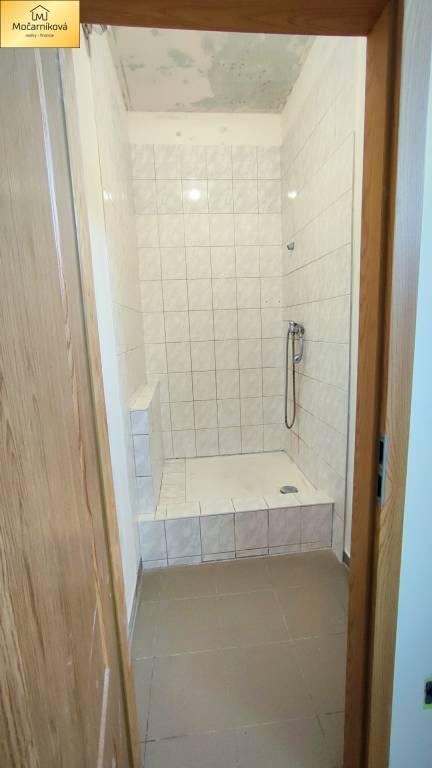 Komerčné priestory na prenájom 200m2 Dvory Púchov. - 13