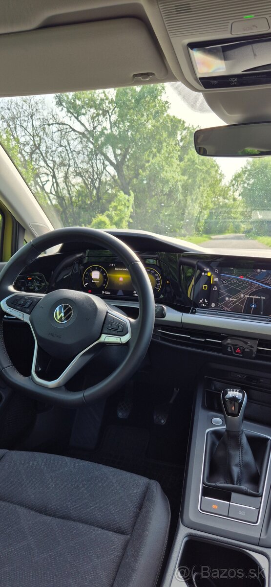 VW Golf Variant 8 v zaruke so zimnymi pneu gratis - 13