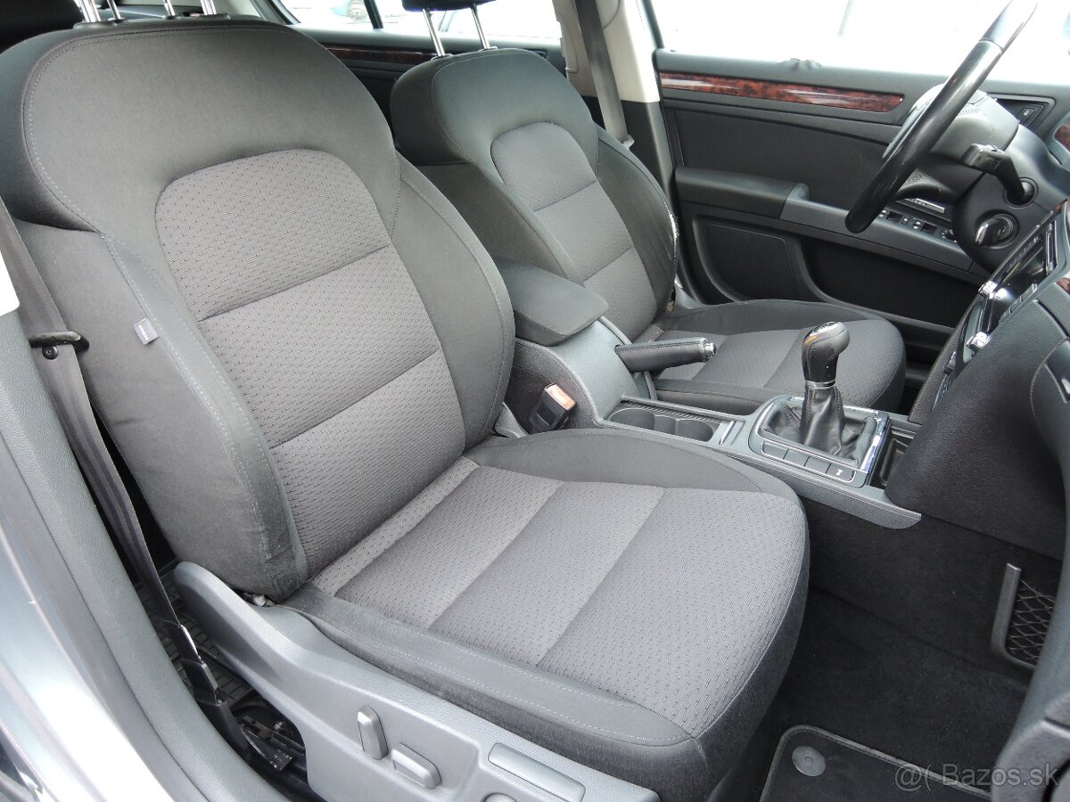 Škoda Superb, 2,0 TDi 125kW ČR Elegance 2009 - 13