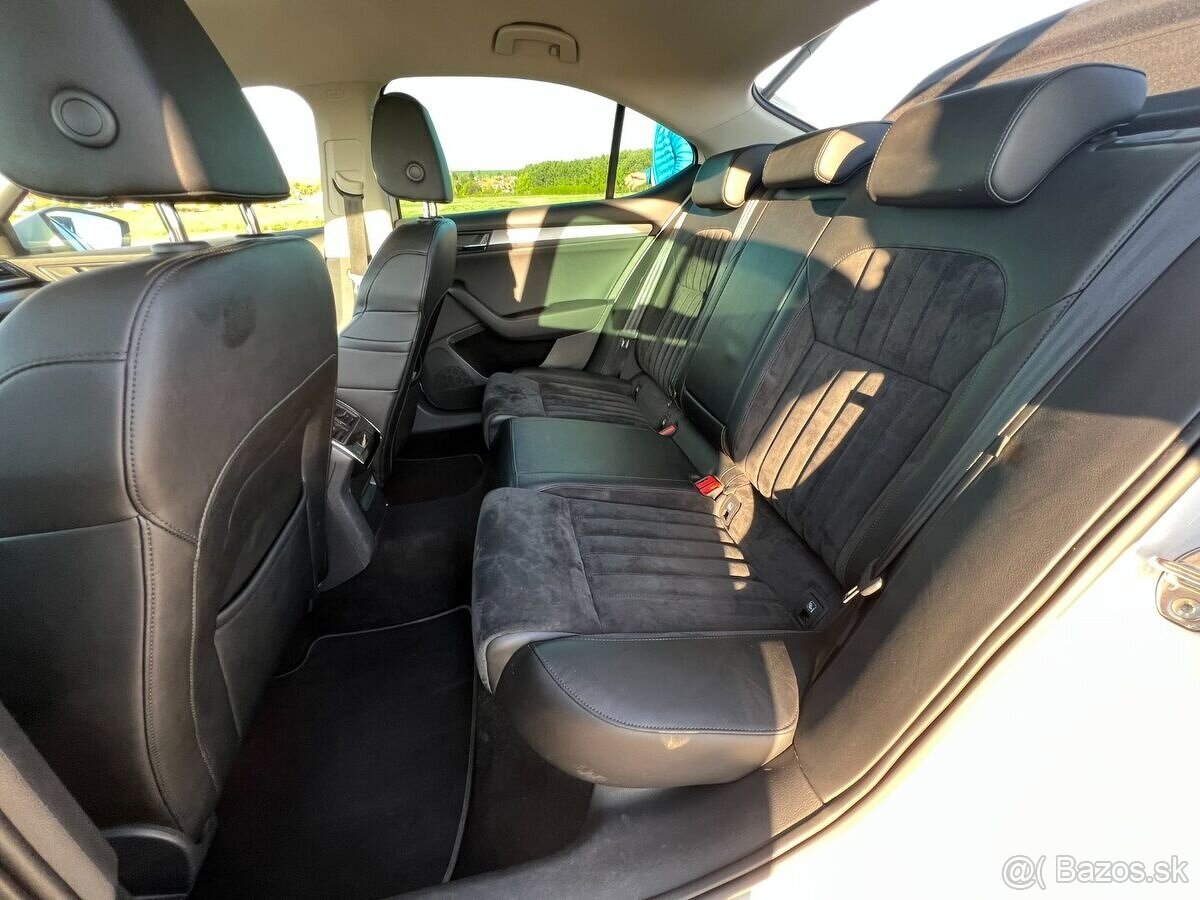 Škoda Superb - 13