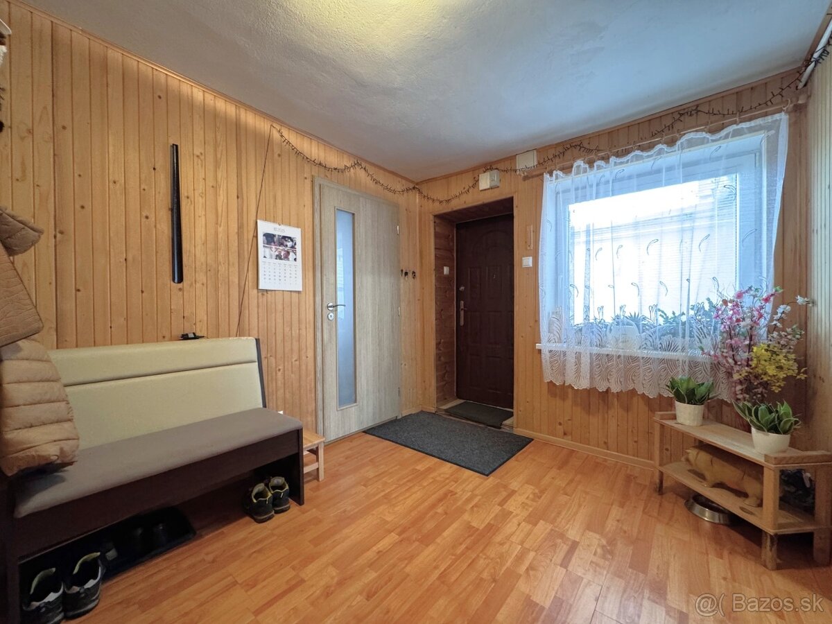 Rodinný dom s veľkým pozemkom 1917 m² v tichej časti Holíča - 13