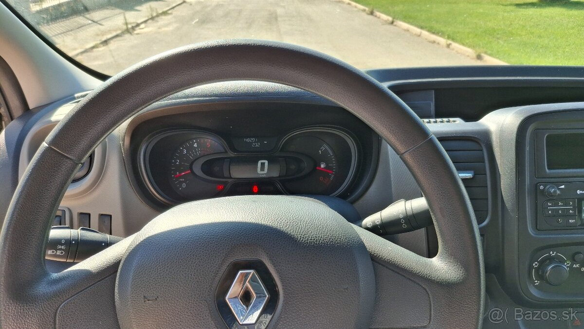 Renault Trafic 1,6DCI LONG L2H1 RV:2017 max nosnosť: 1200kg - 13