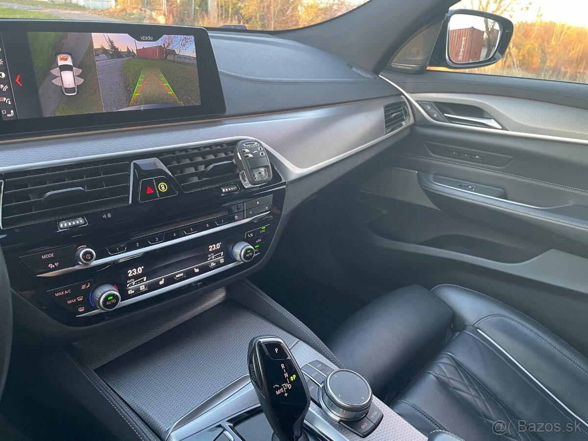 Predám BMW rad 6 GT 640 xDrive - 13