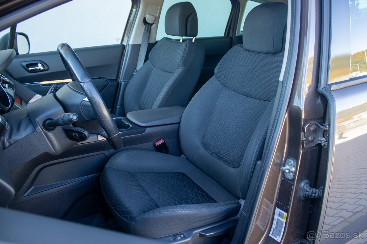 Peugeot 3008 1.6L HDi, 84kW, M6, 5d - 13