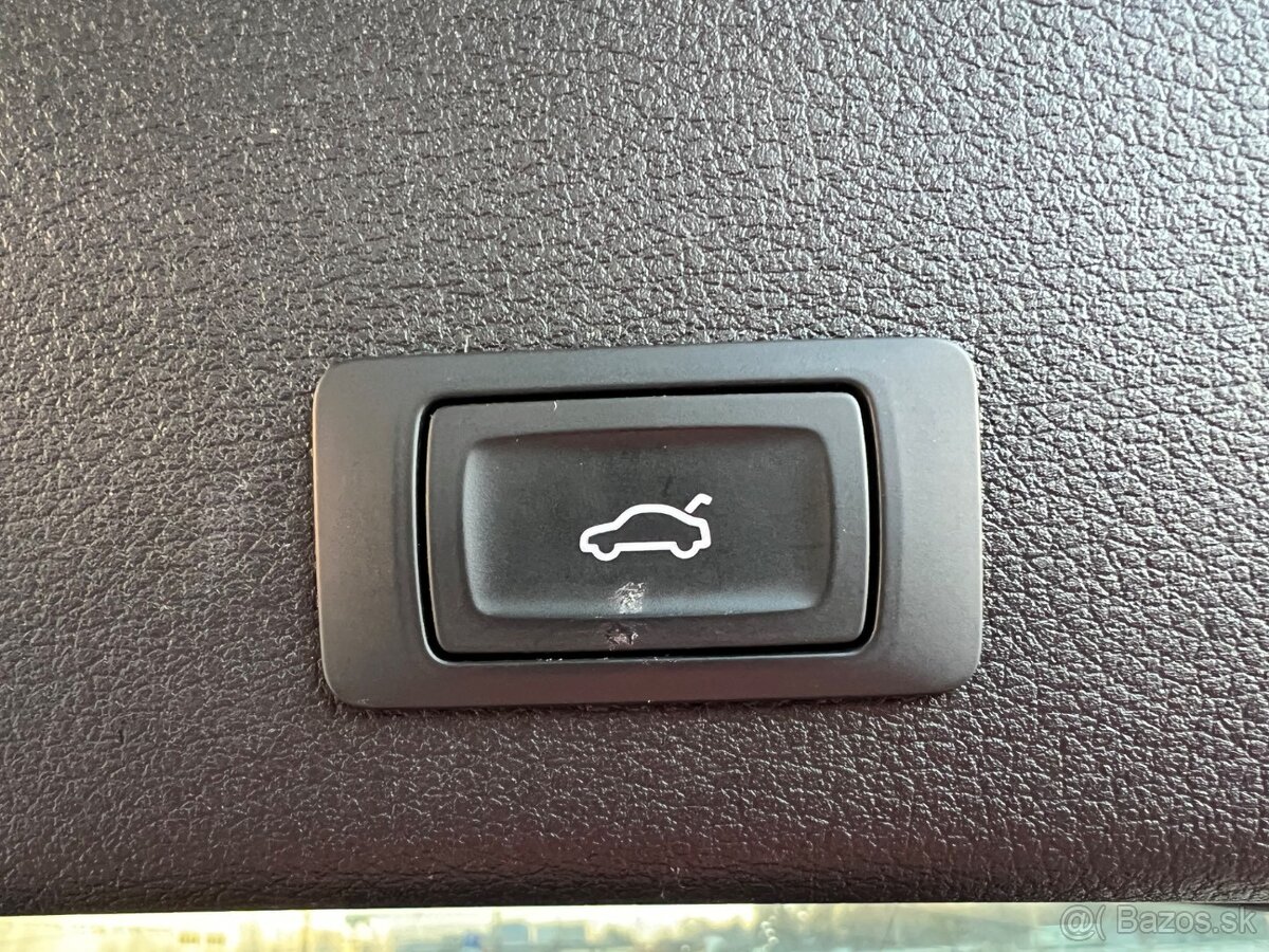 Audi E-tron 50 Quattro S-LINE 33TIS KM - 13