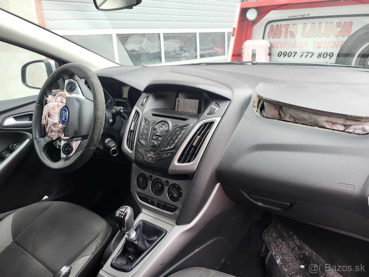 FORD FOCUS III 1,6i 85kw - 13