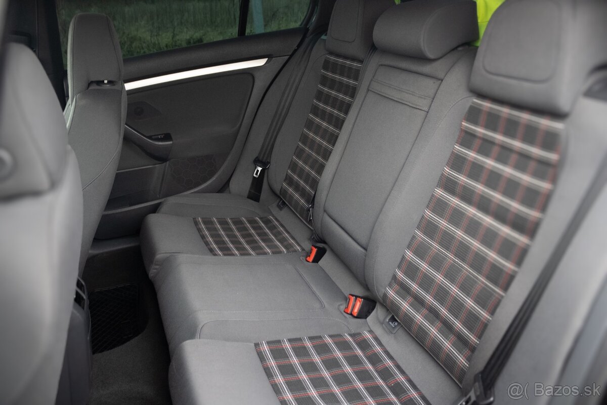 Volkswagem Golf V GTI - 13