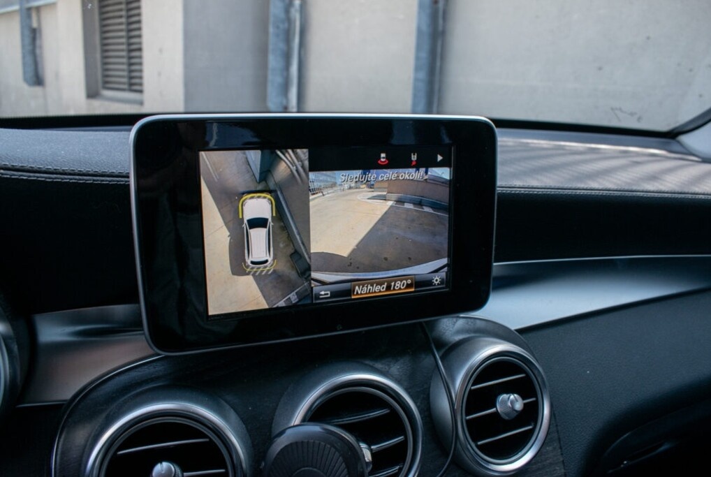 Mercedes-Benz GLC SUV 350 e 4MATIC A/T - 13