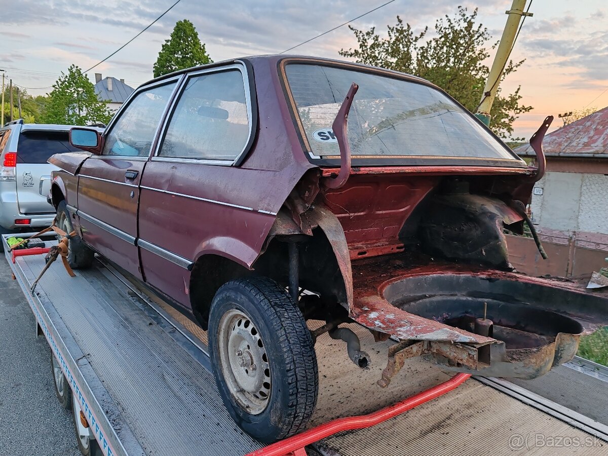 BMW e21 - 13