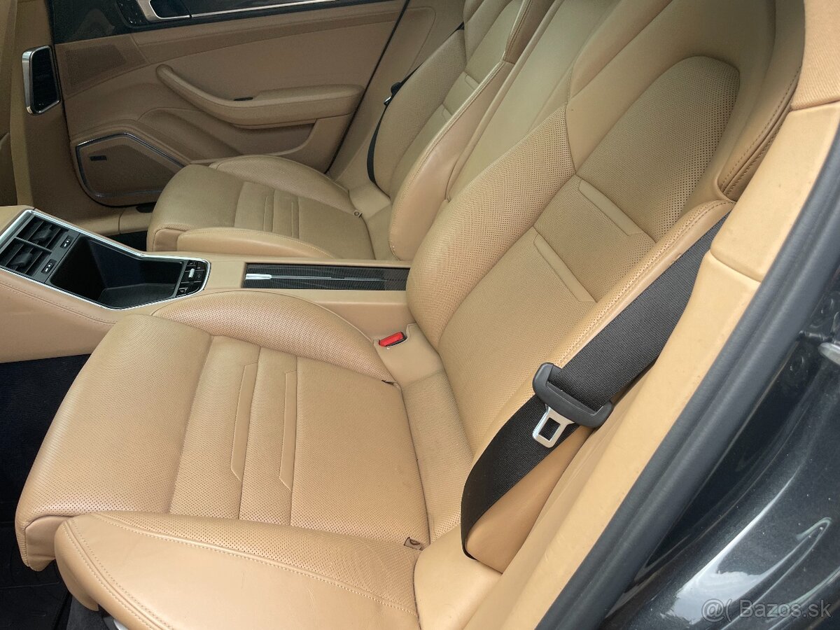 Predám PORSCHE PANAMERA 4 E-Hybrid 4x4 A/T - 13