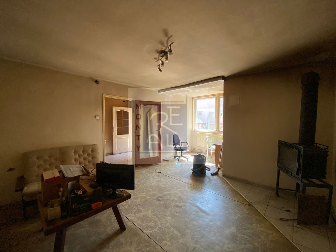 NA PREDAJ STARÝ DOM NITRIANSKE HRNČIAROVCE - 13